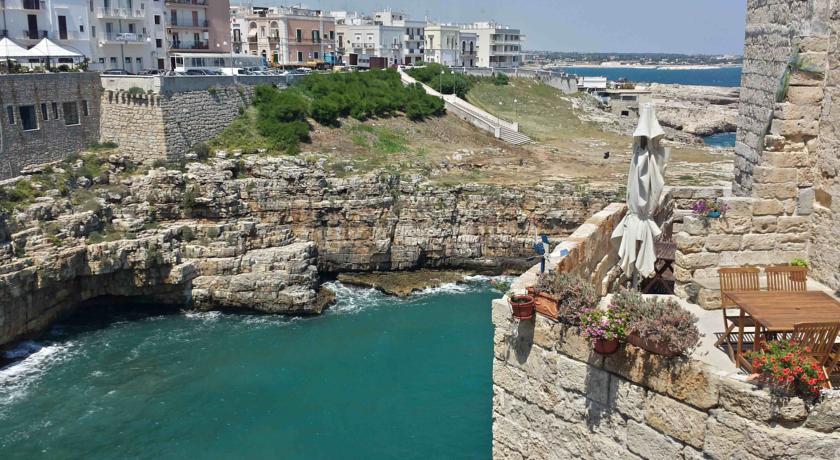 B&B Casa Fiore Polignano a Mare Δωμάτιο φωτογραφία